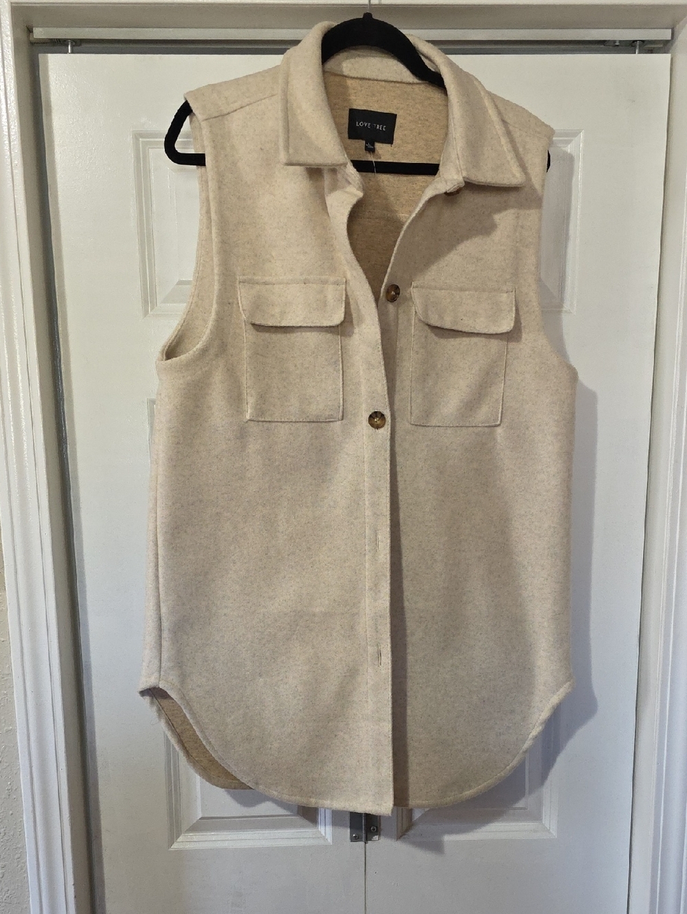 Love Tree Sleeveless Button Vest in Oatmeal